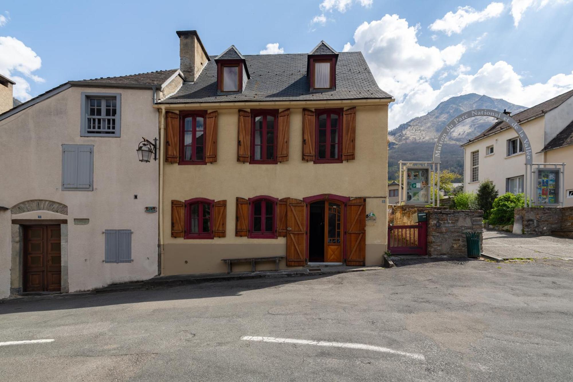 La Petite Maison Des Montagnes Luz-Saint-Sauveur Zewnętrze zdjęcie