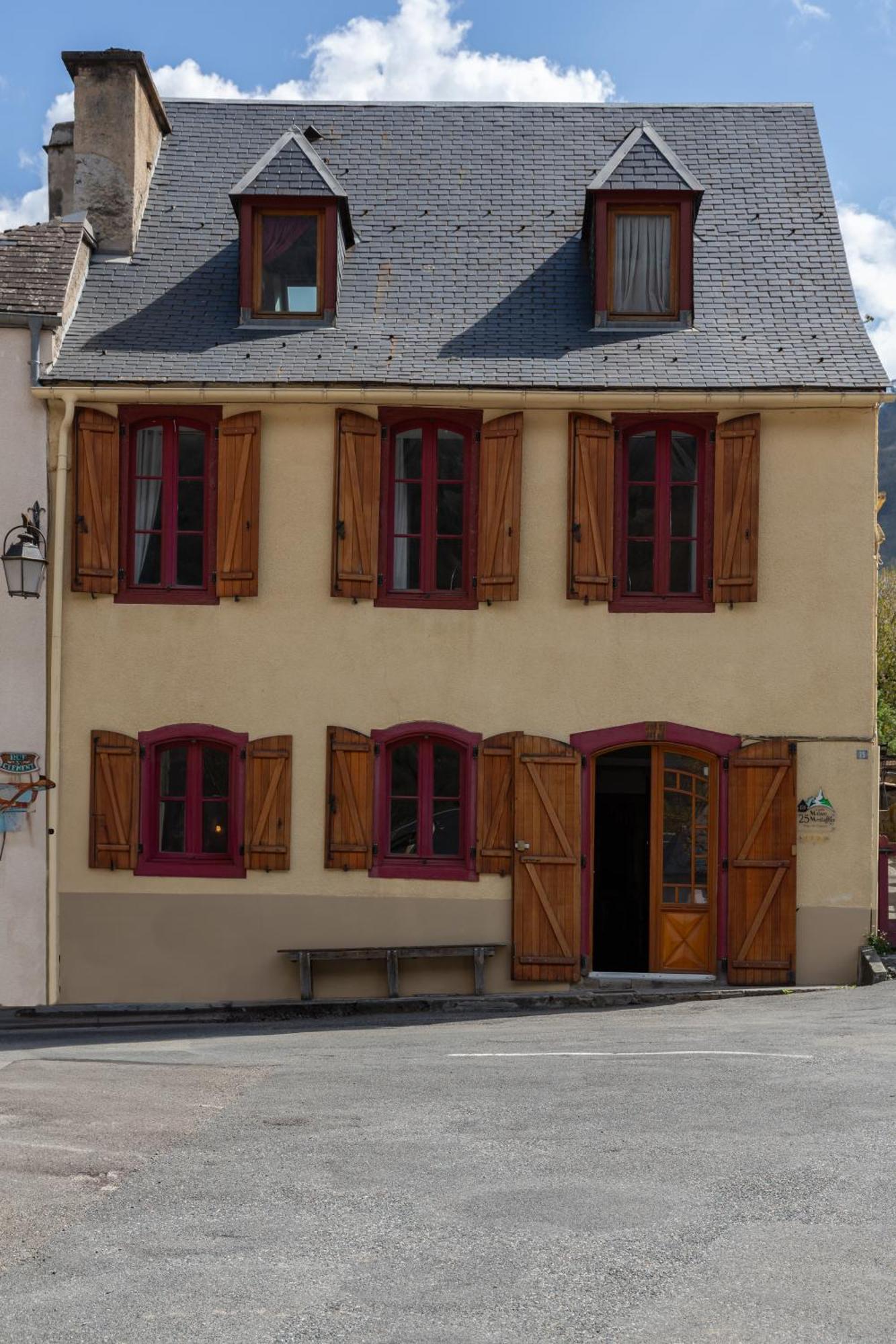 La Petite Maison Des Montagnes Luz-Saint-Sauveur Zewnętrze zdjęcie